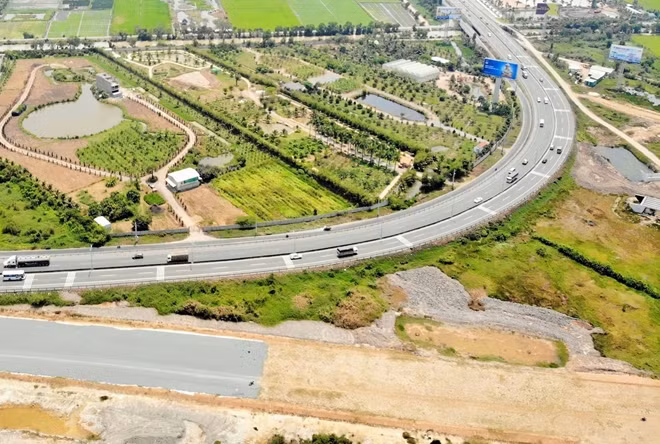 Dự án cam kết thông tuyến vào cuối năm 2020.