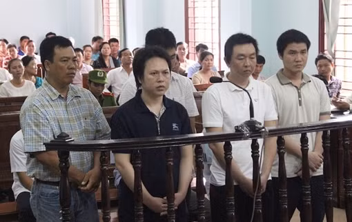 Khởi tố Giám đốc đưa hối lộ cho thanh tra giao thông