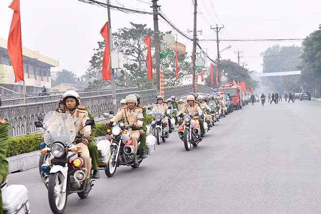 Một số hình ảnh Lễ ra quân tại Ninh Bình.