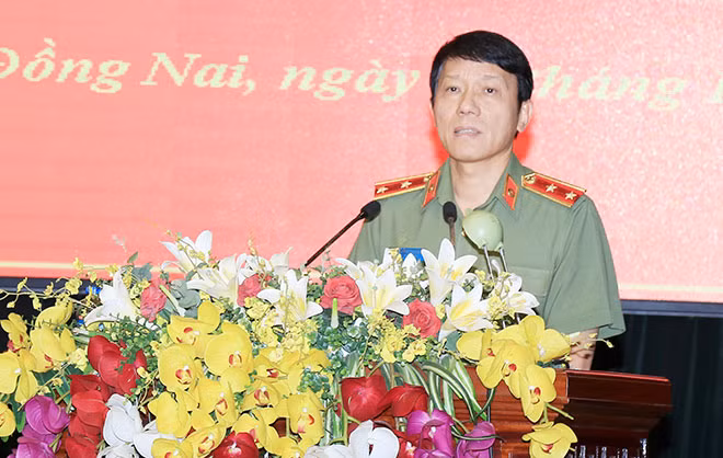 Thứ trưởng Lương Tam Quang phát biểu chỉ đạo tại hội nghị.