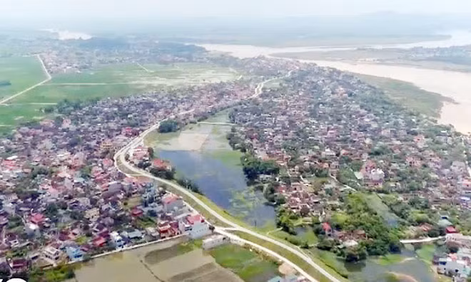 Làng Giang nơi ngã ba sông Mã và sông Chu.