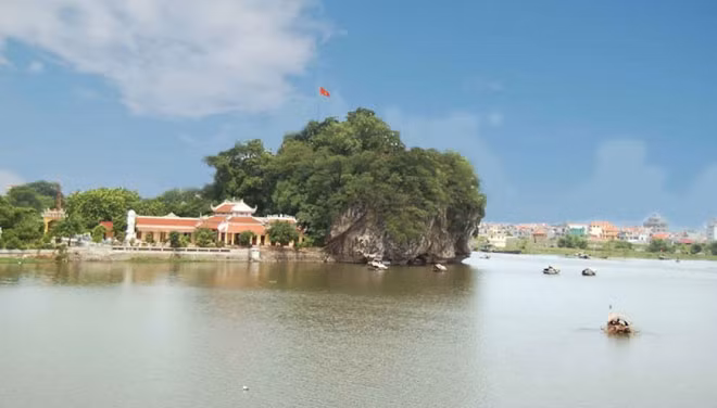 Toàn cảnh chùa Non Nước.