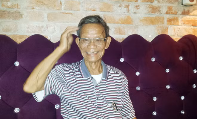 Nhà thơ Pờ Sảo Mìn.