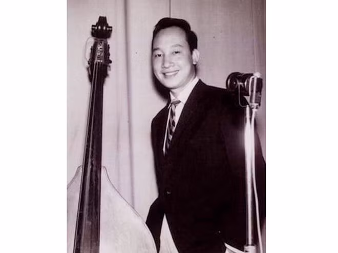 Cố nhạc sĩ, ca sĩ Duy Khánh lúc trẻ.