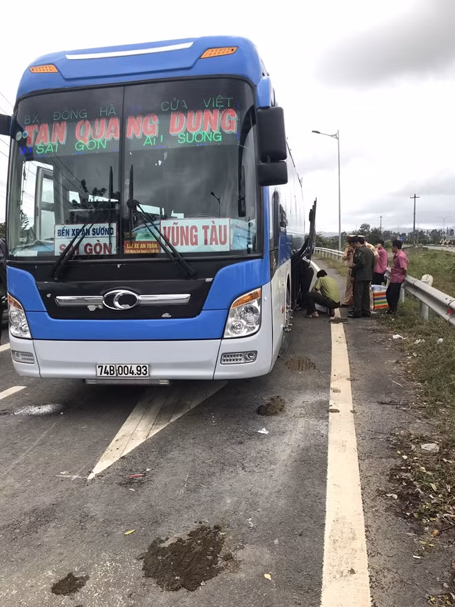 CSGT trạm cửa ô Hòa Nhơn phát hiện xe khách vận chuyển 70 cá thể Dúi (còn được gọi là chuột núi, Chuột nứa) chưa rõ nguồn gốc ngay ngày đầu năm…