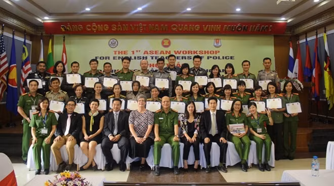 Các đại biểu tham gia Hội thảo