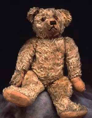 Christopher Robin và mẹ.