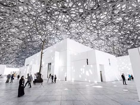 Bảo tàng Louvre “phiên bản trên mặt biển” ở Abu Dhabi