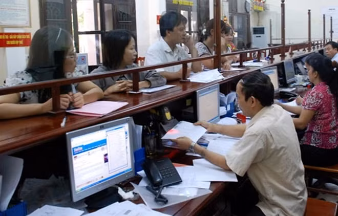 Cục Thuế tỉnh Vĩnh Phúc tiếp tục triển khai thực hiện tốt công tác hỗ trợ để các doanh nghiệp, tổ chức, hộ kinh doanh ảnh hưởng dịch COVID-19 phục hồi nhanh hoạt động SXKD, góp phần tăng thu cho NSNN.