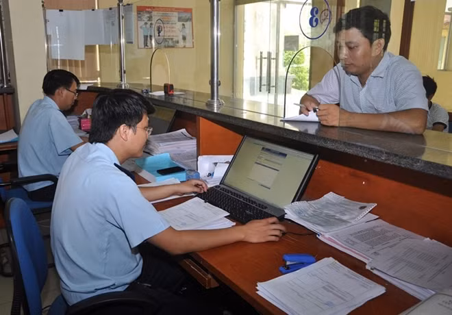 Các doanh nghiệp mở tờ khai XNK tại địa phương được Chi cục Hải quan Vĩnh Phúc tạo mọi điều kiện thuận lợi trong giải quyết thủ tục thông quan. Ảnh: Nguyễn Lượng.