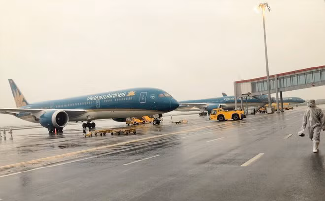 Hãng hàng không Vietnam Airlines ước lỗ 19.651 tỷ đồng trong năm 2020.
