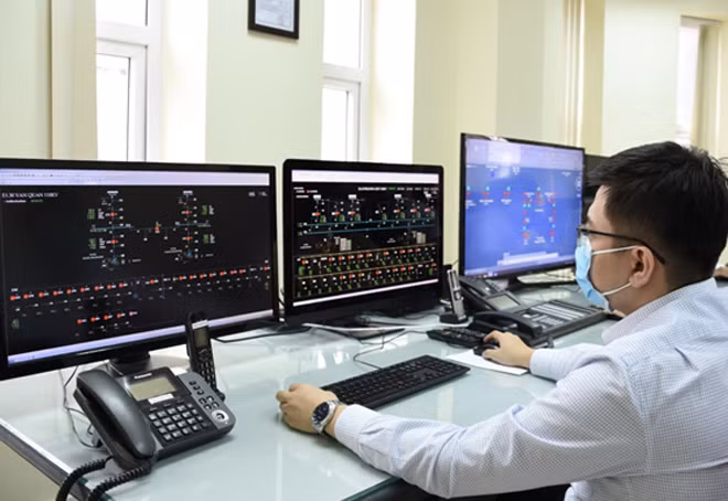 Trung tâm điều hành dự phòng tại trạm 220 kV Tây Hồ.