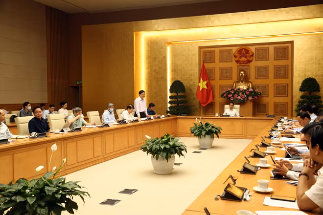 Theo các chuyên gia, về cơ bản đã khoanh vùng được ổ dịch thực sự, phần lớn là từ cụm 3 BV tại Đà Nẵng. Ảnh: VGP/Đình Nam Theo các chuyên gia, về cơ bản đã khoanh vùng được ổ dịch thực sự, phần lớn là từ cụm 3 BV tại Đà Nẵng. Ảnh: VGP/Đình Nam
