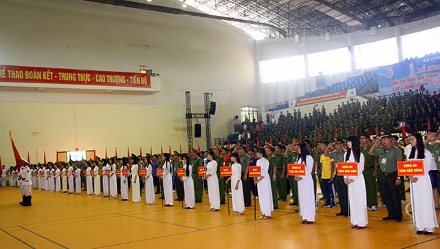 Giải thể thao CAND năm 2017 có 63 đoàn với 750 vận động viên tham gia tranh tài.