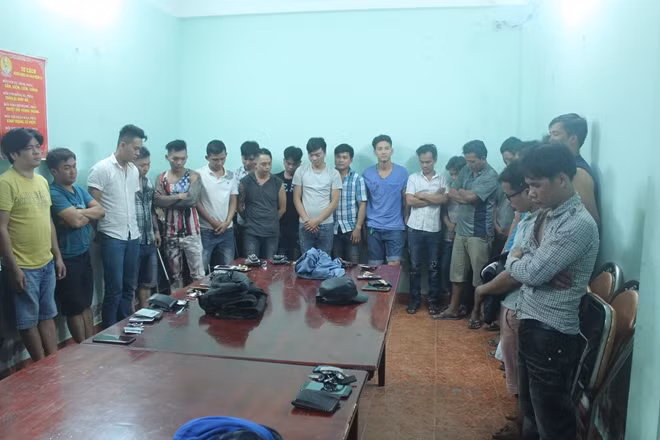 Các đối tượng bị khởi tố.