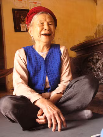 Nghệ nhân Nguyễn Thị Khướu. Nghệ nhân Nguyễn Thị Khướu.