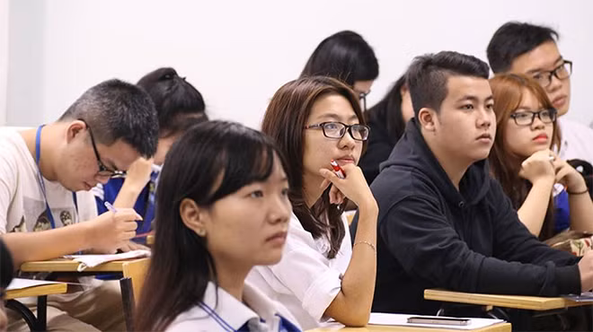 Thông tin Việt Nam sẽ nhập khẩu chương trình đào tạo của Phần Lan đã nhanh chóng tạo dư luận trái chiều. Ảnh minh họa