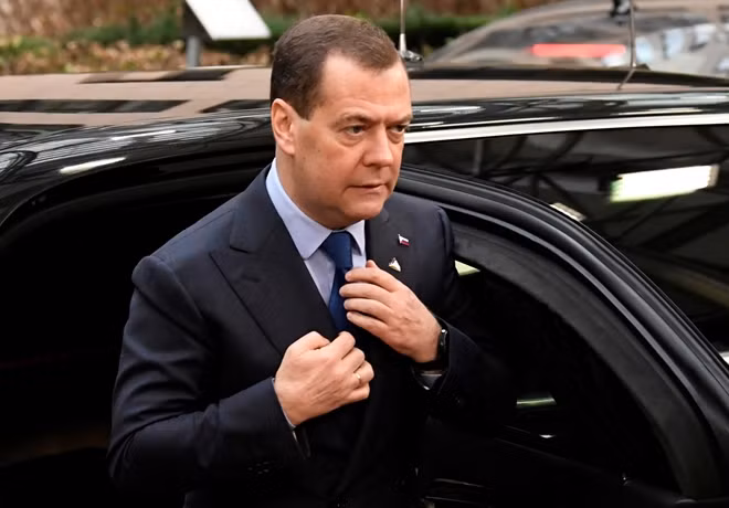 Thủ tướng Nga Dmitry Medvedev.