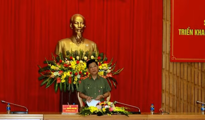 Thứ trưởng Nguyễn Văn Sơn phát biểu chỉ đạo tại Hội nghị.