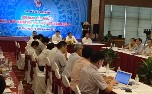 Báo chí cần tiếp tục đổi mới để luôn là kênh thông tin kịp thời, chính xác, ảnh hưởng sâu rộng ảnh 9