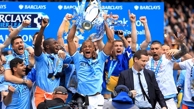 Manchester City có rất nhiều cơ hội để bảo vệ thành công ngôi vương.