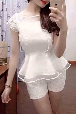 Cụ B. đã bị cô gái có nickname Yen Nhi cùng đồng bọn lừa đảo nhiều tỷ đồng.