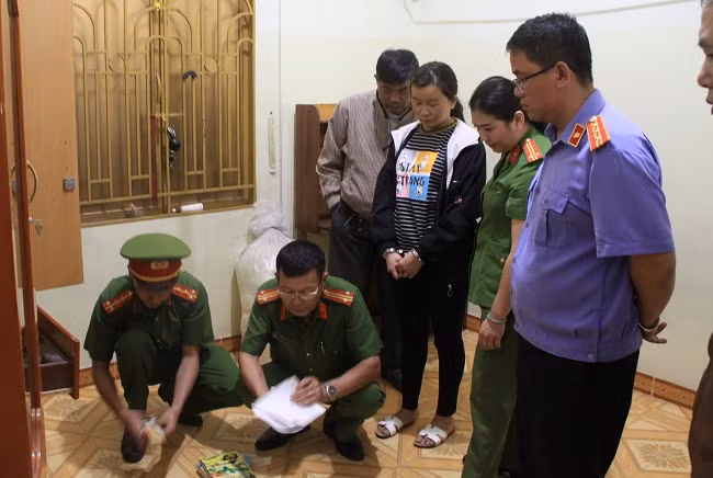 Cơ quan chức năng khám xét nhà ở của Nguyễn Thị Cẩm Thúy