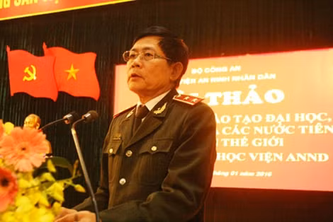 Trung tướng, GS.TS Nguyễn Văn Ngọc, Giám đốc Học viện CAND phát biểu tại Hội thảo