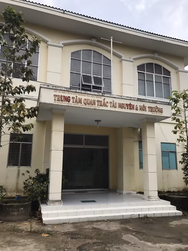 Trung tâm quan trắc tài nguyên - môi trường Sóc Trăng - nơi bà Thi từng giữ chức giám đốc.