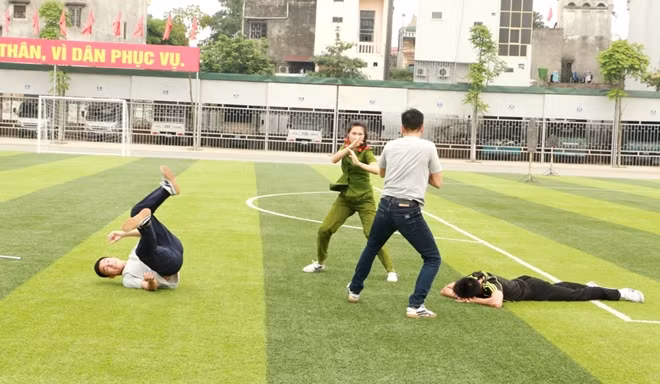 Những bài tập thực chiến, đấu đối kháng luôn được chú trọng trong chương trình huấn luyện Võ thuật.