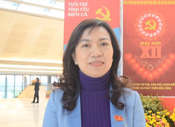 Đồng chí Lê Thị Thu Hằng, Bí thư Đảng ủy Khối các Cơ quan Thành phố Hà Nội.