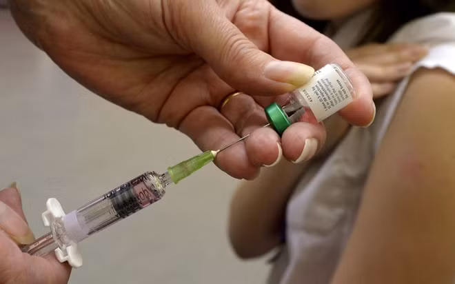 Nga cùng nhiều nước đang nỗ lực phát triển vaccine. Ảnh: ITN