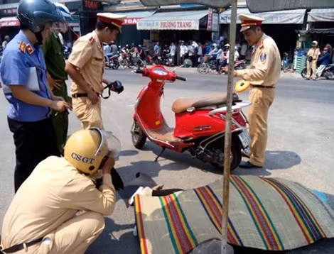 Hiện trường vụ tai nạn thương tâm.