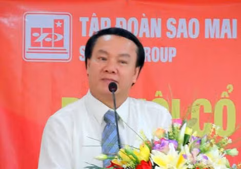 Ông Lê Thanh Thuấn - Chủ tịch HĐQT phát biểu tại Đại hội cổ đông thường niên ASM 2015. Ông Lê Thanh Thuấn - Chủ tịch HĐQT phát biểu tại Đại hội cổ đông thường niên ASM 2015.