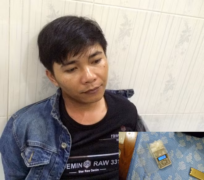 Phan Văn Phú và tang vật.