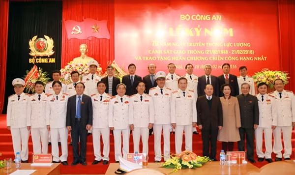 Các đại biểu tham dự Lễ kỷ niệm.