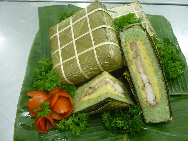Người bệnh có thể ăn 1/2 cái bánh chưng nhỏ cho bữa sáng