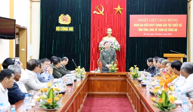Thứ trưởng Tô Lâm phát biểu tại buối tiếp Đoàn.