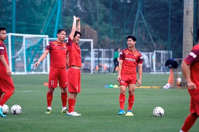Trong buổi tập chiều nay, các tuyển thủ Việt Nam đều tỏ ra rất thoải mái.