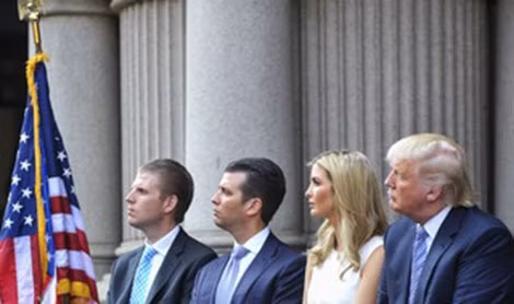 Tổng thống Donald Trump được cho là đang tìm cách ra lệnh ân xá cho 3 con lớn của mình. Ảnh: Getty.
