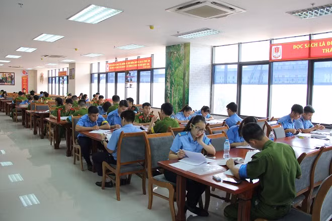 Không gian phòng đọc của thư viện.