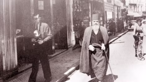 Messali Hadj (trong ảnh tại Pháp) bị đày sang Congo vào ngày 23/4/1945.