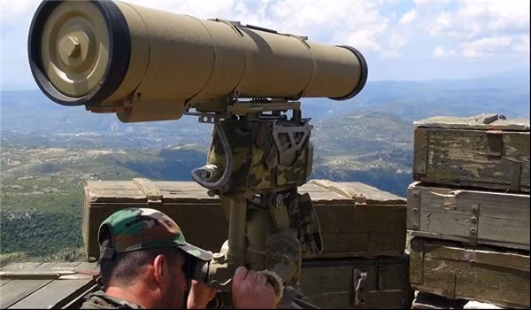 Binh sĩ Syria sử dụng tên lửa Kornet-D chống khủng bố. Ảnh: Sputnik