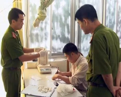 Giám định hàm lượng chất ma túy nhằm bảo đảm quyền con người, tránh oan sai.