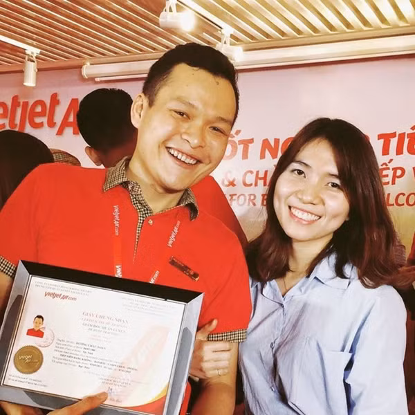 Anh Dương Châu Toàn.