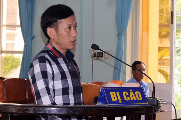 Đối tượng linh tại tòa.