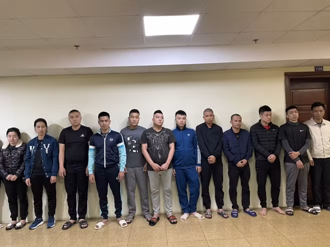 Các bị can trong đường dây đánh bạc dưới hình thức cá độ bóng đá