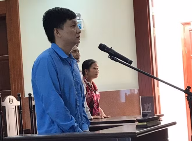 Bị cáo Liêu Bảo Phú tại Toà án ngày 27-9