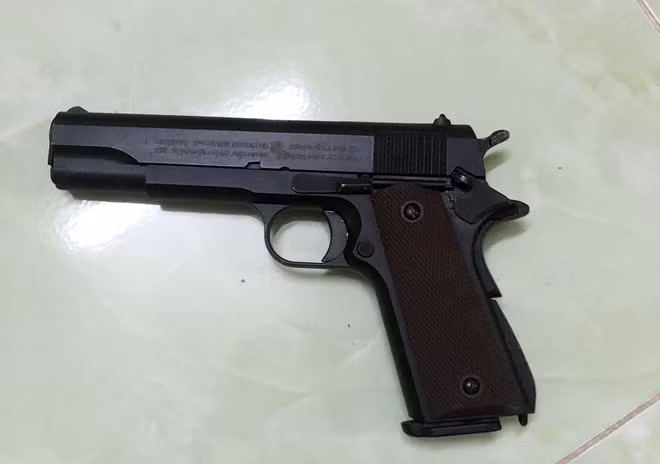 Tang vật.