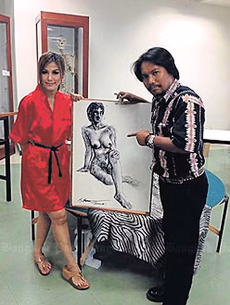 Một bức tranh vẽ khỏa thân của sinh viên Đại học Silpakorn.